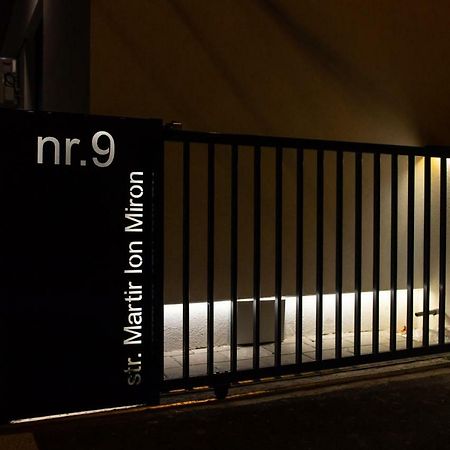 West Residence Apartments Timisoara Ngoại thất bức ảnh