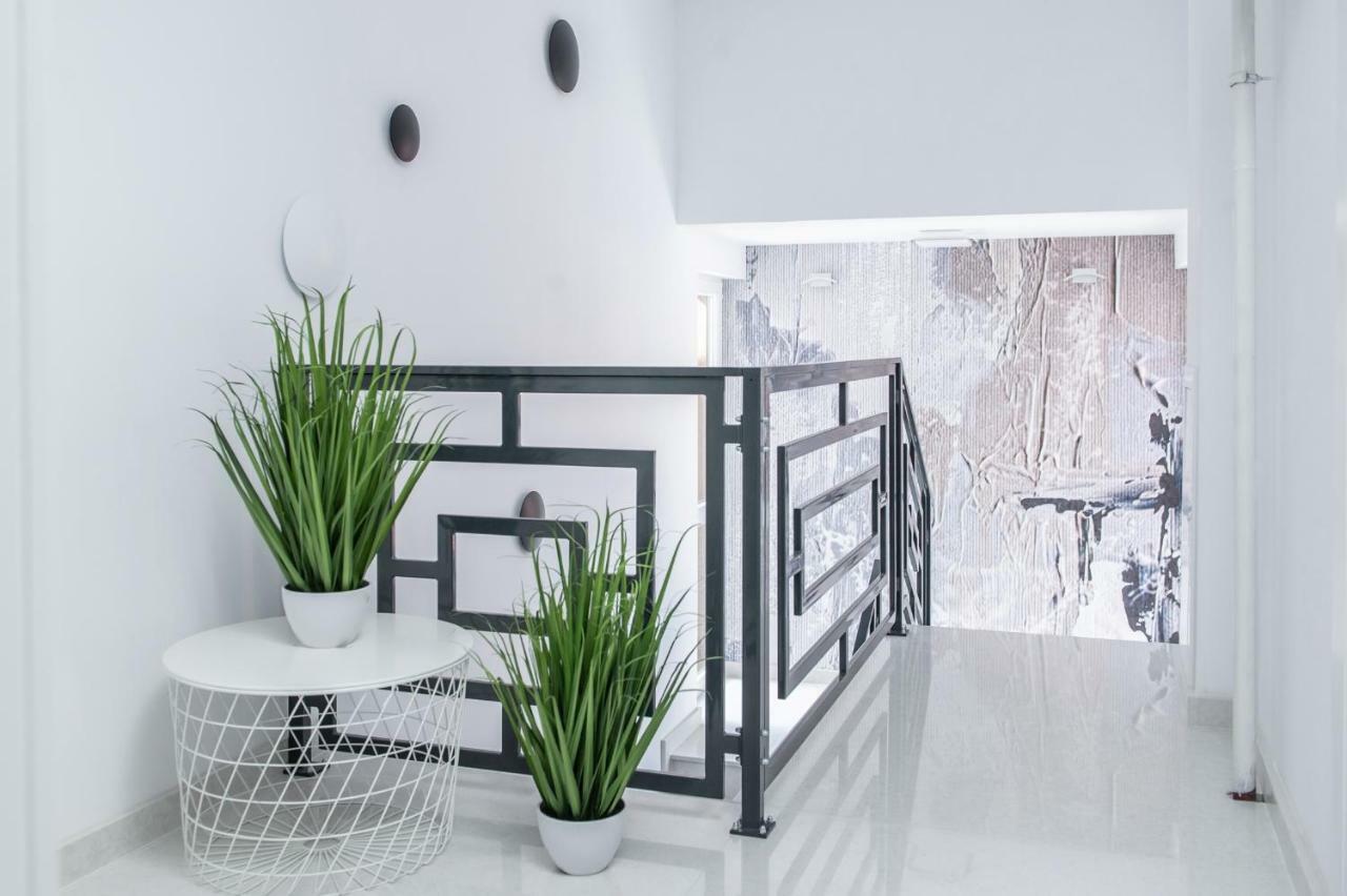 West Residence Apartments Timisoara Ngoại thất bức ảnh