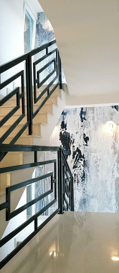 West Residence Apartments Timisoara Ngoại thất bức ảnh