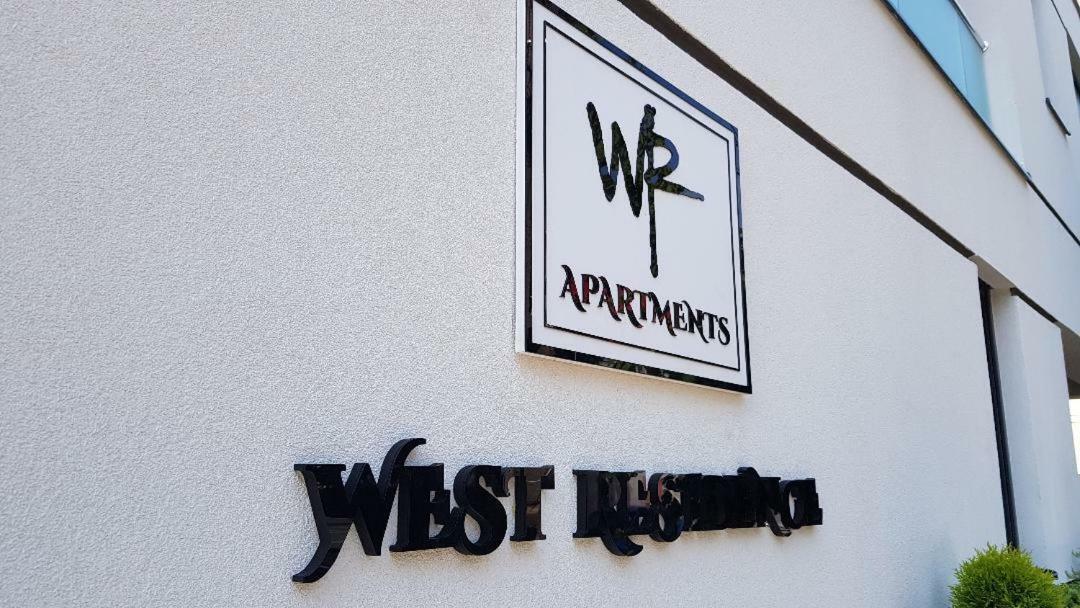 West Residence Apartments Timisoara Ngoại thất bức ảnh